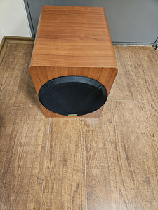 Velodyne VX 10 HiFi aktiivsubwooferid (2 фото из 5)