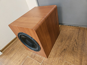 Velodyne VX 10 HiFi aktiivsubwooferid (4 фото из 5)