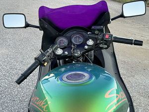 Suzuki RF600 '93 (4 фото из 6)