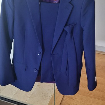 Opposuits ülikond