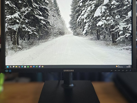 Samsung SyncMaster S23E650