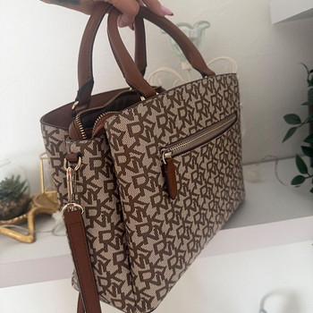 Сумка через плечо DKNY