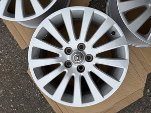 18" Opel Insignia originaalveljed 5x120 (5 foto / 10)