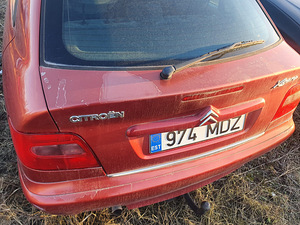 Продаю машину (3 фото из 13)