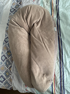 Подушка для кормления (2 фото из 3)