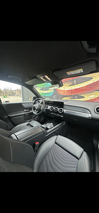 MERCEDES-BENZ GLB 200 D 2.0d 110kw (7 foto / 11)