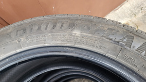 Rehvid 225/55/R19 Goodyear (4 фото из 8)