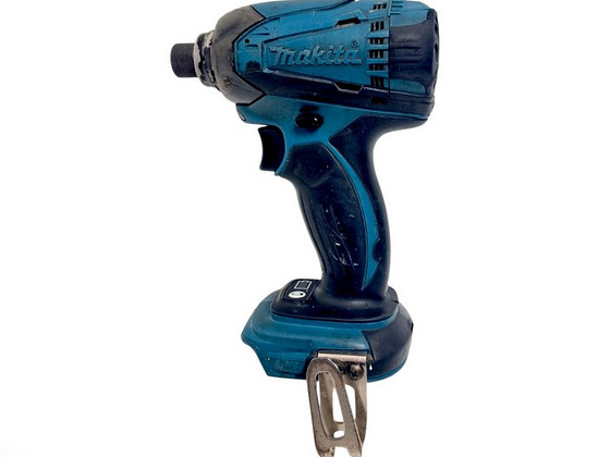 Akulöökkruvikeeraja Makita DTD146 P03
