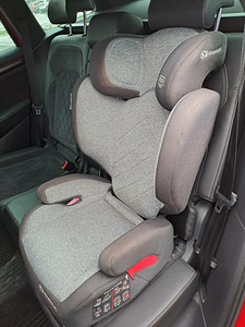 Kinderkraft turvatool isofix + Autoistme kaitsekate. (1 foto / 3)