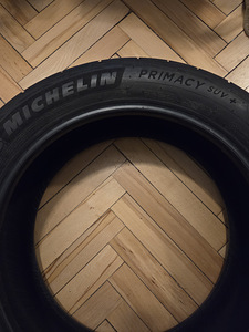 Летние шины Michelin Primacy SUV+ 103H XL DT (5 фото из 7)
