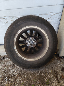 245/65/17" NOKIAN TYRES SUVEREHVID (5 foto / 6)
