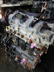 Hyundai Santa Fe varuosadeks (5 foto / 10)