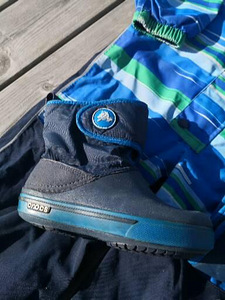 Crocs saapad C11 (EUR 27–28) – heas seisukorrasMüüa mugavad (2 foto / 4)