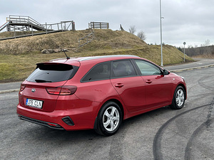 Kia Ceed (6 фото из 13)