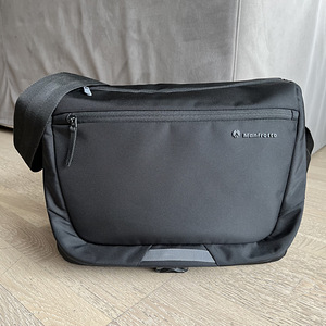 Manfrotto Advanced Messenger M III (MB MA3-M-M) (1 foto / 9)
