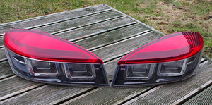RENAULT MEGANE 3 TAGA TULED 2TK (1 foto / 3)