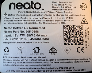 Робот-пылесос Neato Botvac 5D (6 фото из 6)