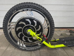 E-Scooter All Terrain 26“/ 20“ Motor 48V 750W (Max 1000W) (6 foto / 8)