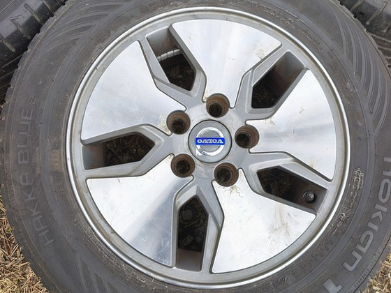 Volvo R15 veljed