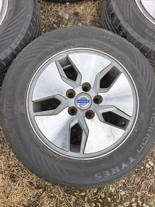 Volvo R15 veljed (1 foto / 3)