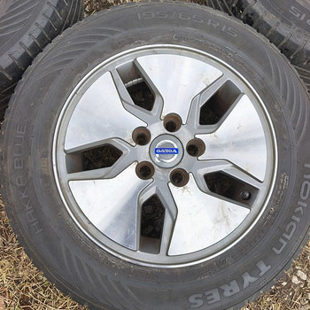 Volvo R15 veljed