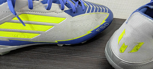 Jalgpalli putsad 48 Adidas Messi Elite (4 foto / 6)