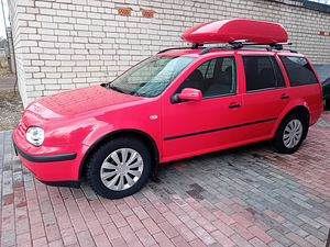 Volkswagen Golf 4 Variant 2000 1.9TDI 66kW (1 фото из 8)