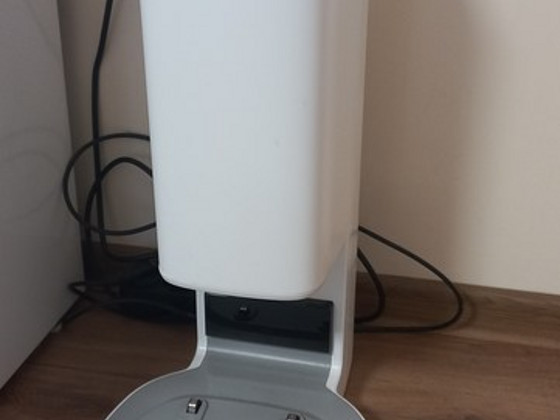 Samsung jet bot laadimis- ja tolmueemaldusjaam