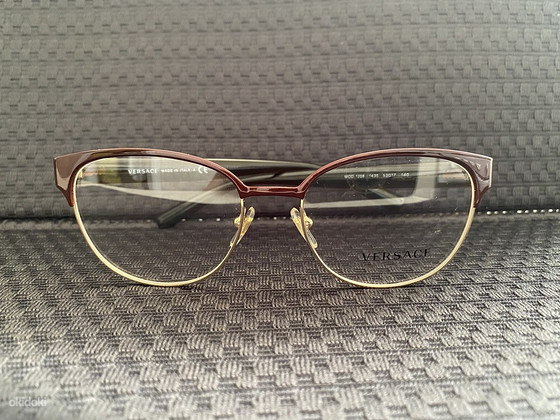 Versace prilliraam