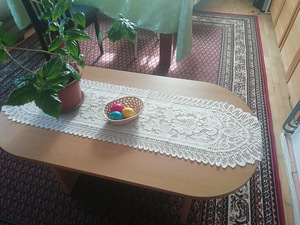 Журнальный столик (2 фото из 3)