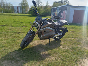 Электроскутер SOCO TC Wanderer 09/2025a (3 фото из 4)