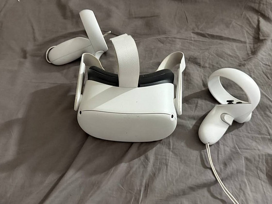 Oculus Meta Quest 2 VR 128GB