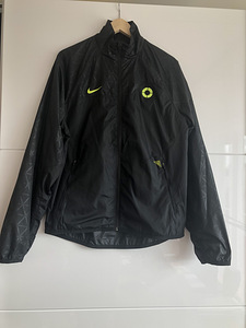 Nike kilekas (1 foto / 3)
