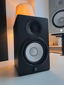 Yamaha HS 5 (1 фото из 2)