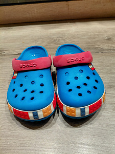 Crocs сандалии c12 (1 фото из 2)