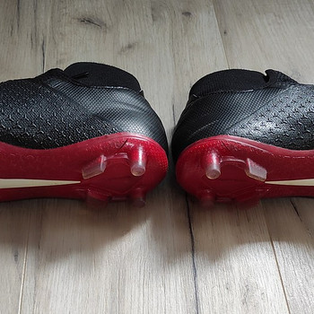 Футбольные бутсы 40 Nike Ghost Phantom