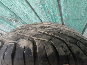 205/60R16 (3 фото из 4)