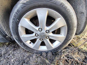 205/55R16 (1 фото из 4)