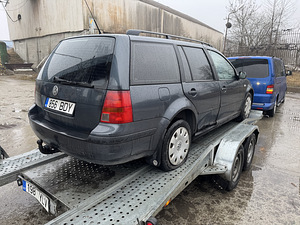 VW Golf varuosadeks (3 foto / 5)