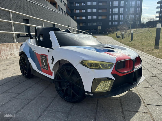 Детская машина BMW