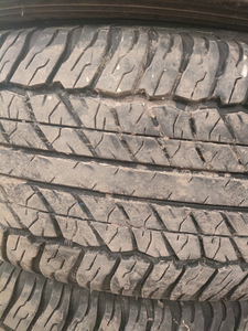 Шины Dunlop AT20 265/65 R17 (lc120) (2 фото из 3)