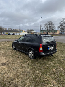 Opel Astra (2 фото из 14)
