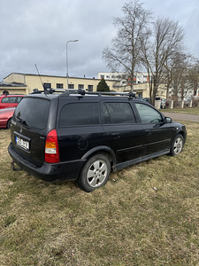 Opel Astra (12 фото из 14)