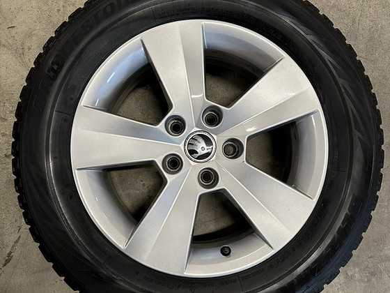 215/60/R16 Skoda Bridgestone Blizzak