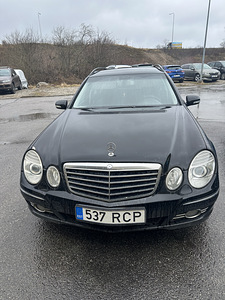 MB E320 (1 foto / 8)