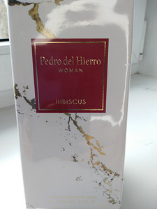 Pedro del Hierro woman perfume (1 foto / 2)