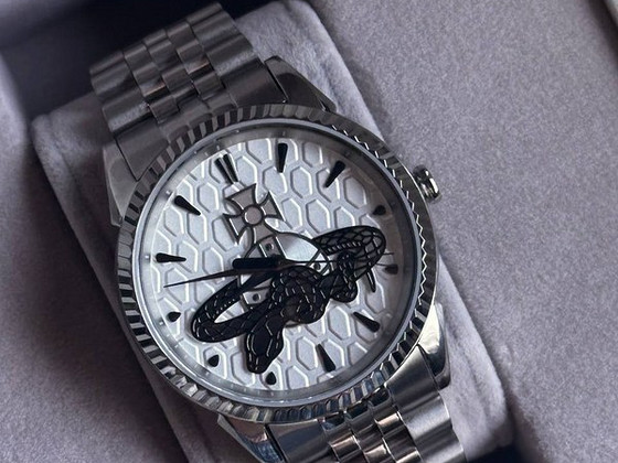 Часы Vivienne Westwood Snake