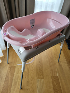 Детская ванночка OKBABY (Италия) Onda с подставкой, для детей 0 - 12 месяцев (2 фото из 8)