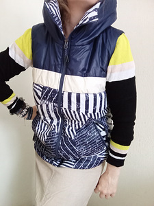 Naiste tepitud kapuutsiga vest Stayer (Marine Collection), r. (1 foto / 10)