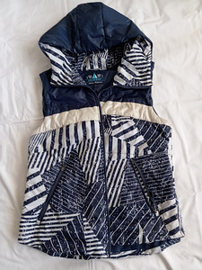 Naiste tepitud kapuutsiga vest Stayer (Marine Collection), r. (4 foto / 10)